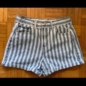 American Eagle - Striped Mom Shorts - Size 4
